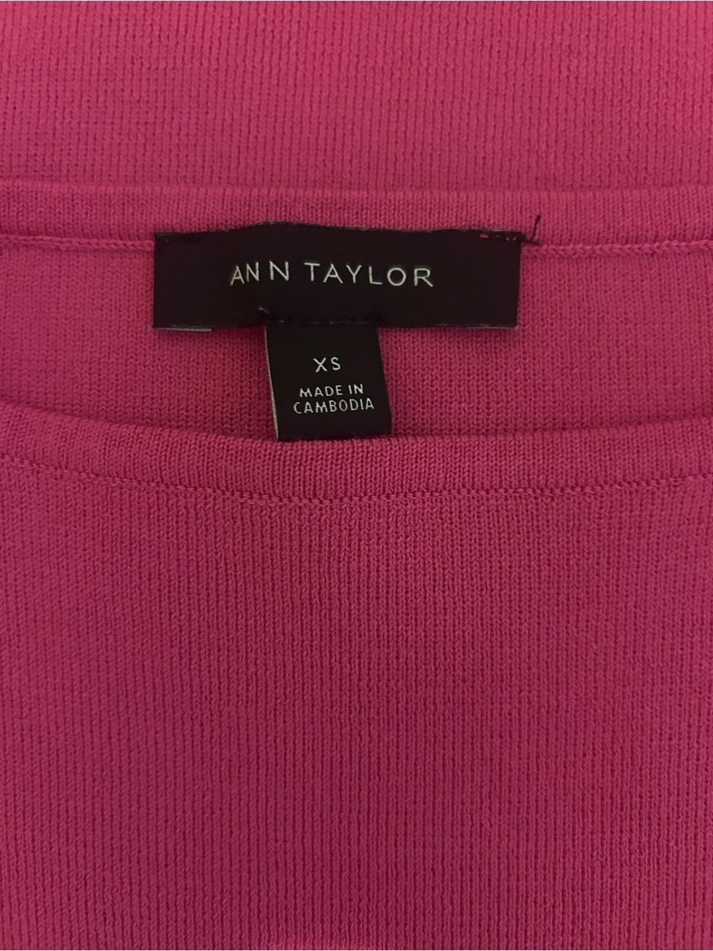 Ann Taylor Fuchsia Short Sleeve Sweater Top - Picture 6 of 6
